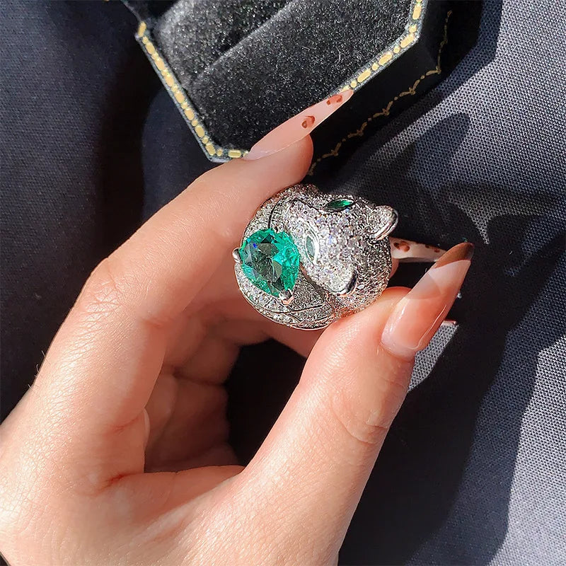 Strange Things Leopard Head with Green Eyes for Women Micro Paved with CZ Stone Animal Earring Jewelry Fox Ring Free Size