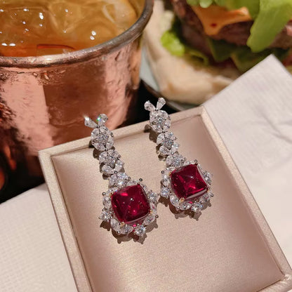 Imitation Jewelry Set Diamond Explosion Flash Hot New Luxury Pendant Necklace Female Earrings Set